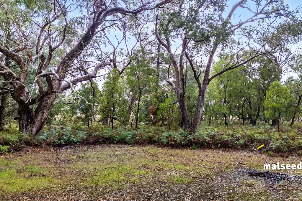 Casterton 2.8 Acres Glenelg Highway Casterton