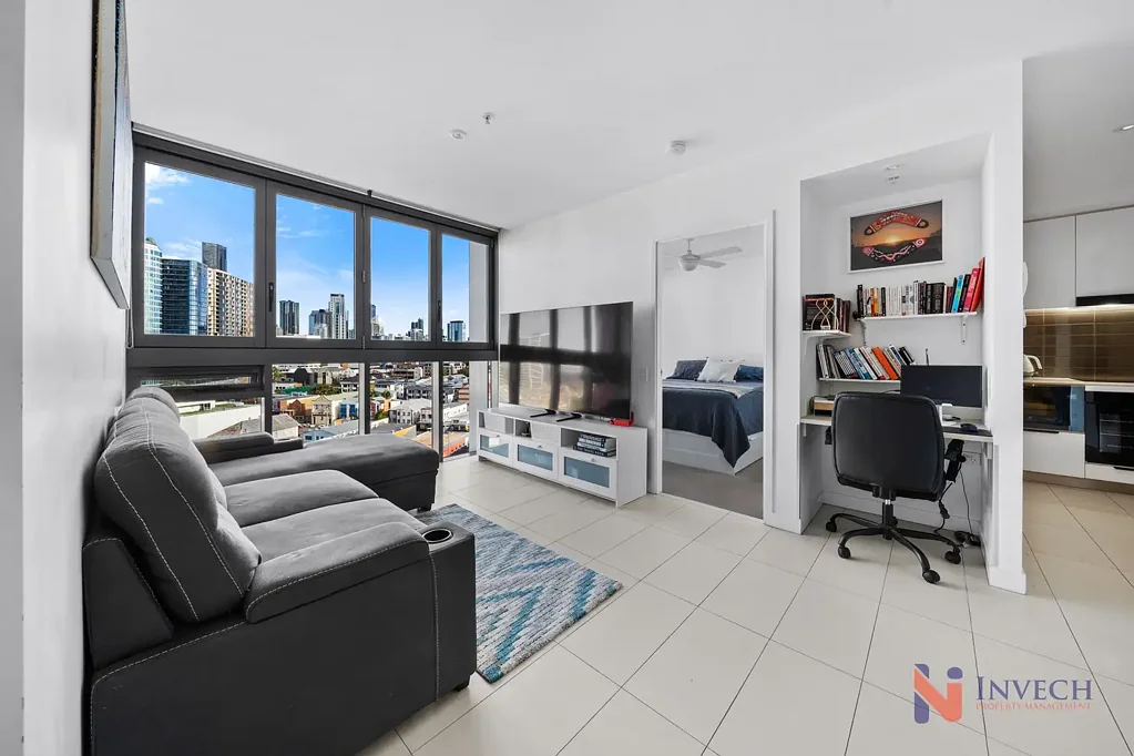 For Rent – Modern 2 Bed, 1 Bath Apartment with City Views