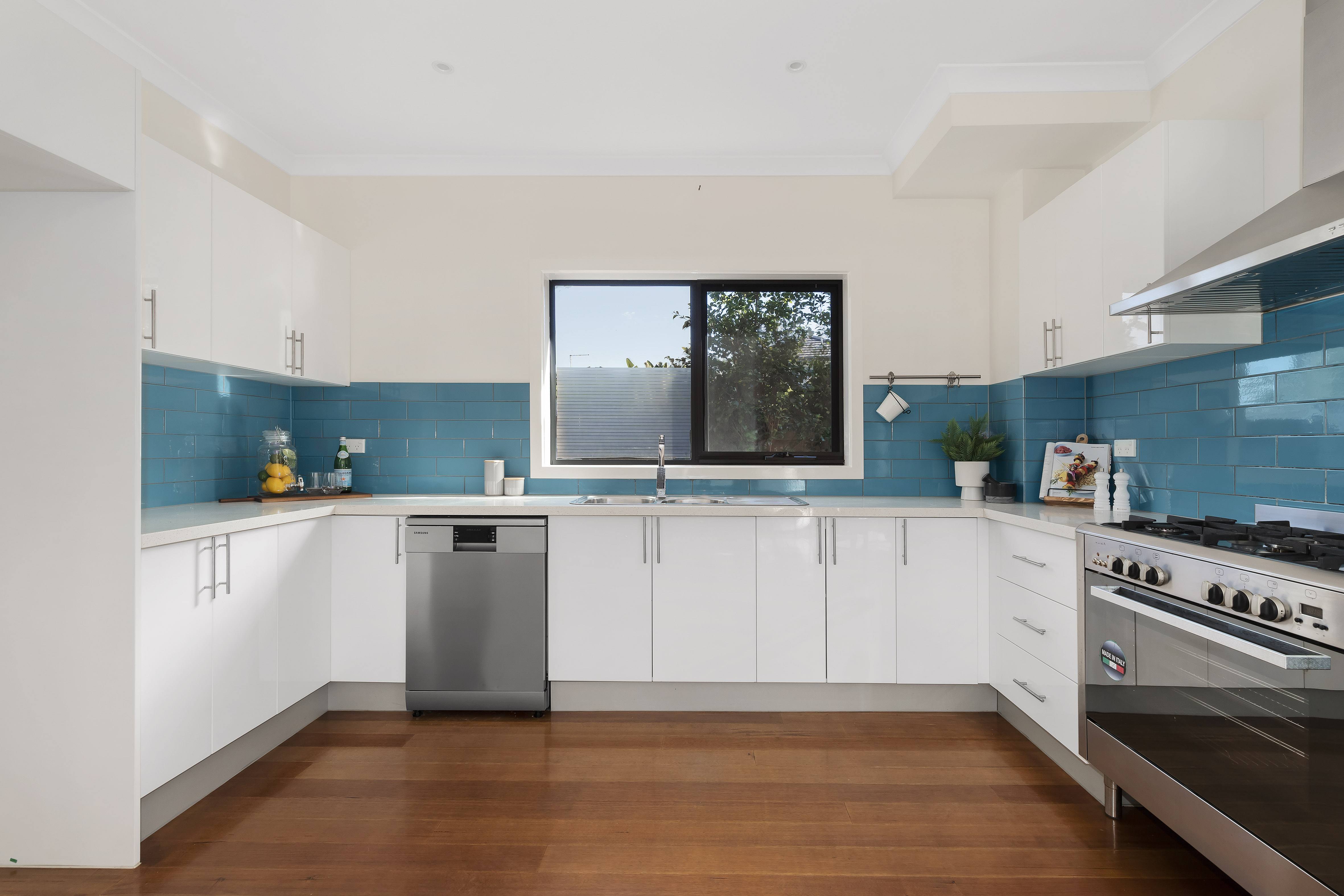 8 CARWARP ST, MACLEOD VIC 3085, 0房, 0浴, Townhouse