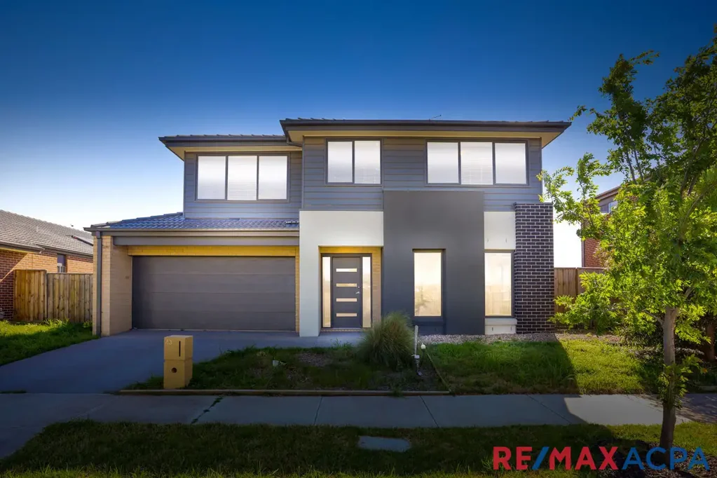 Start Living a Convenient Lifestyle in a Family-Friendly Estate
