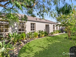 1/6 Nelson Street, Mornington