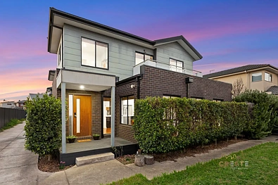 Braybrook 3ਬੈੱਡਰੂਮ STREET-FRONT MODERN BRILLIANCE - VERSATILE FAMILY FOOTPRINT