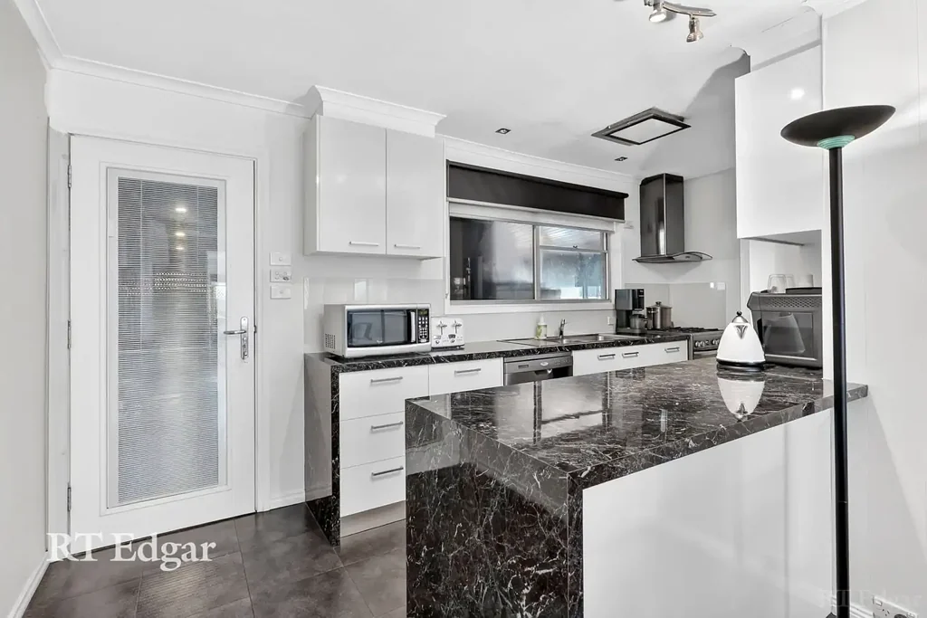 3 Howitt Avenue, Corio, VIC 3214