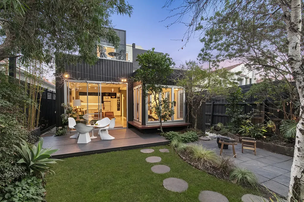 Elwood 3कमरा A Modern Expression of Edwardian Elegance
