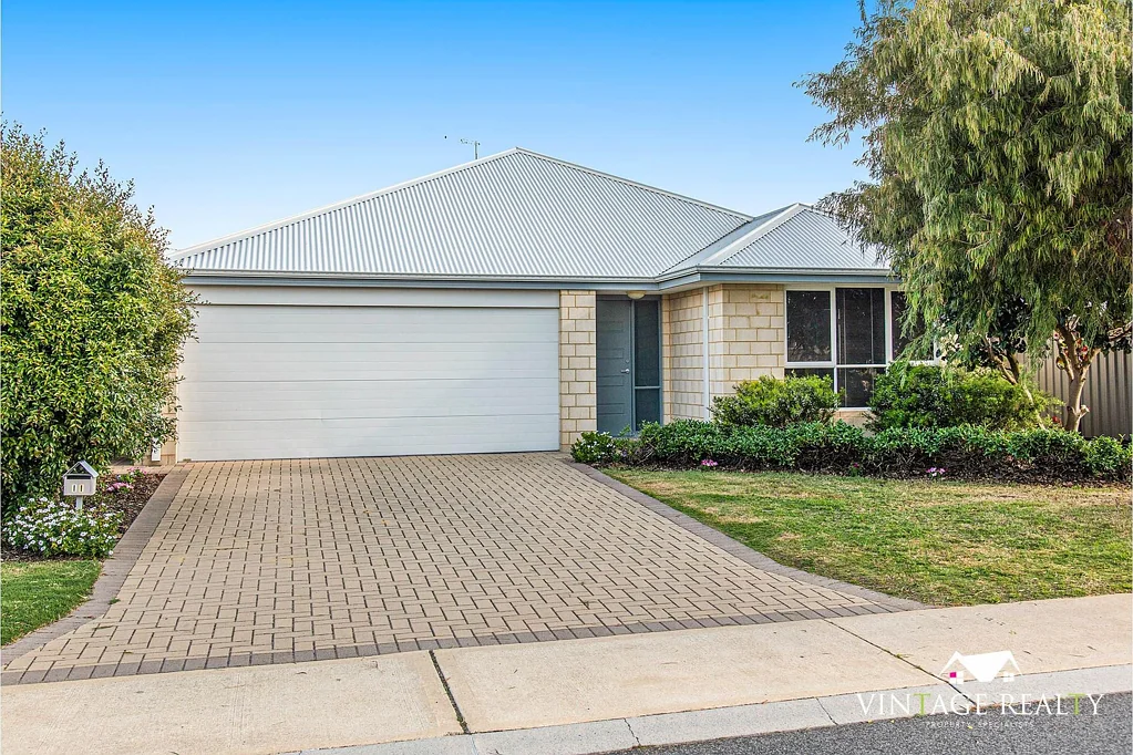 11 Baystone Street, Byford, WA 6122