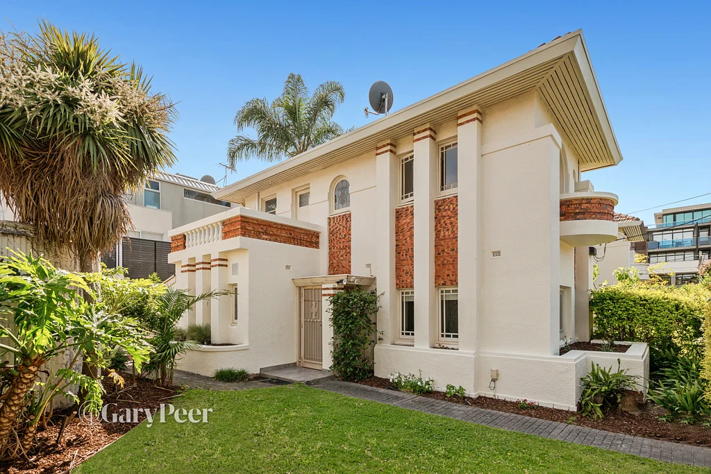 2A Sea View Street, Caulfield South, VIC 3162