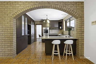 63 William Street, Fawkner, VIC 3060, 5 Bedrooms, 3 Bathrooms, House