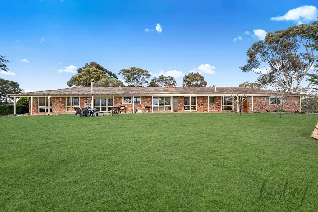 Whittlesea 3房  A Rare Opportunity in Whittlesea - 9.11 Hectares of Prime Land with Endless Potential