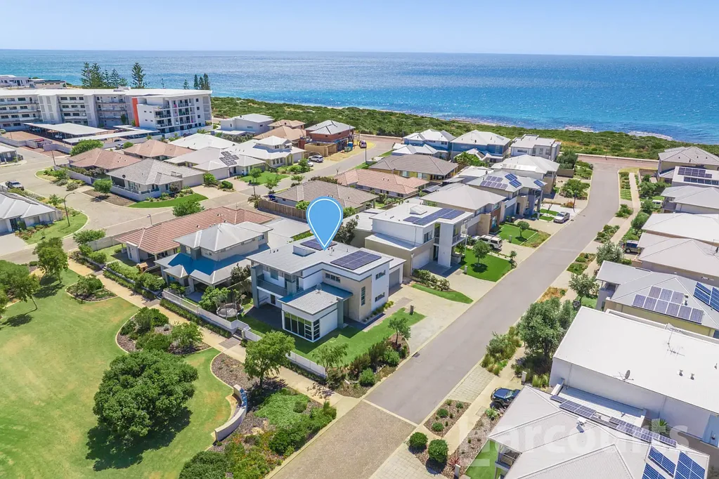 Halls Head 4房  Absolutely Stunning Hampton's Style Coastal Residence