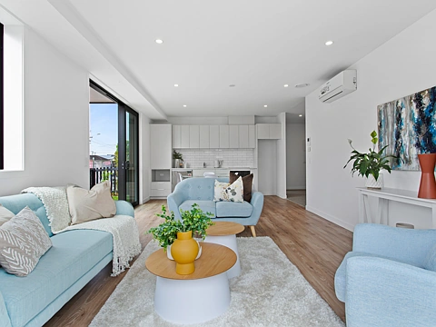 Onehunga 2房  Exceptional Value $625,000