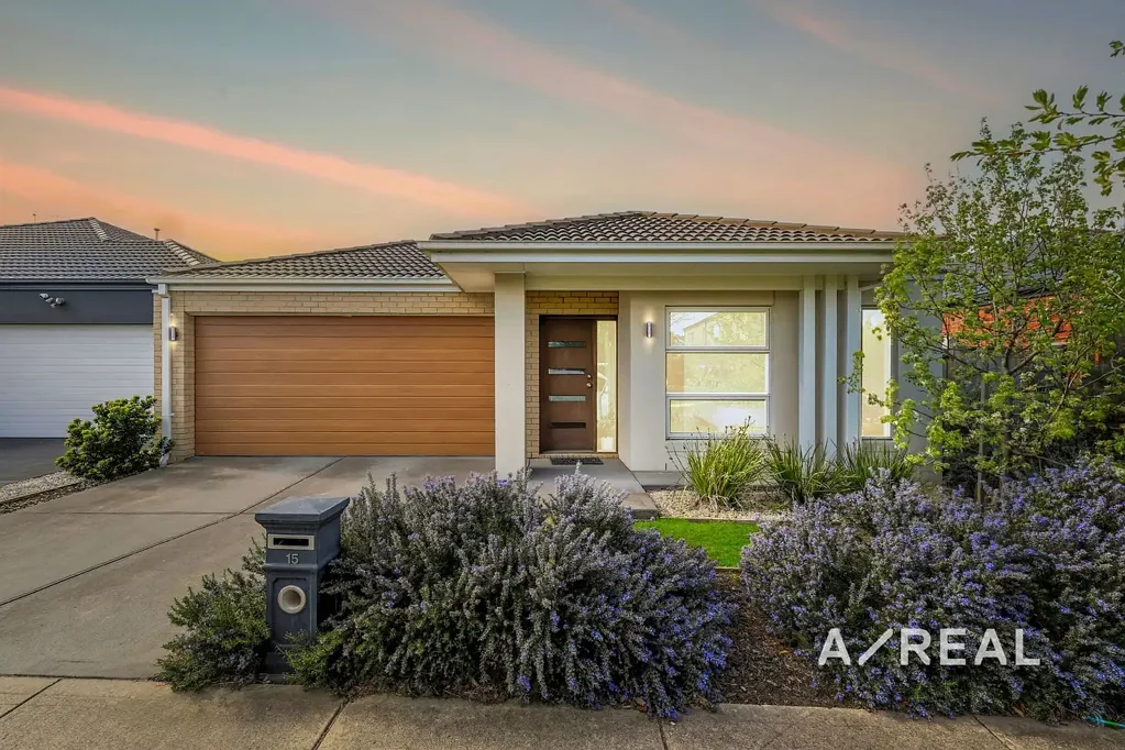 15 Postema Drive, Point Cook, VIC 3030