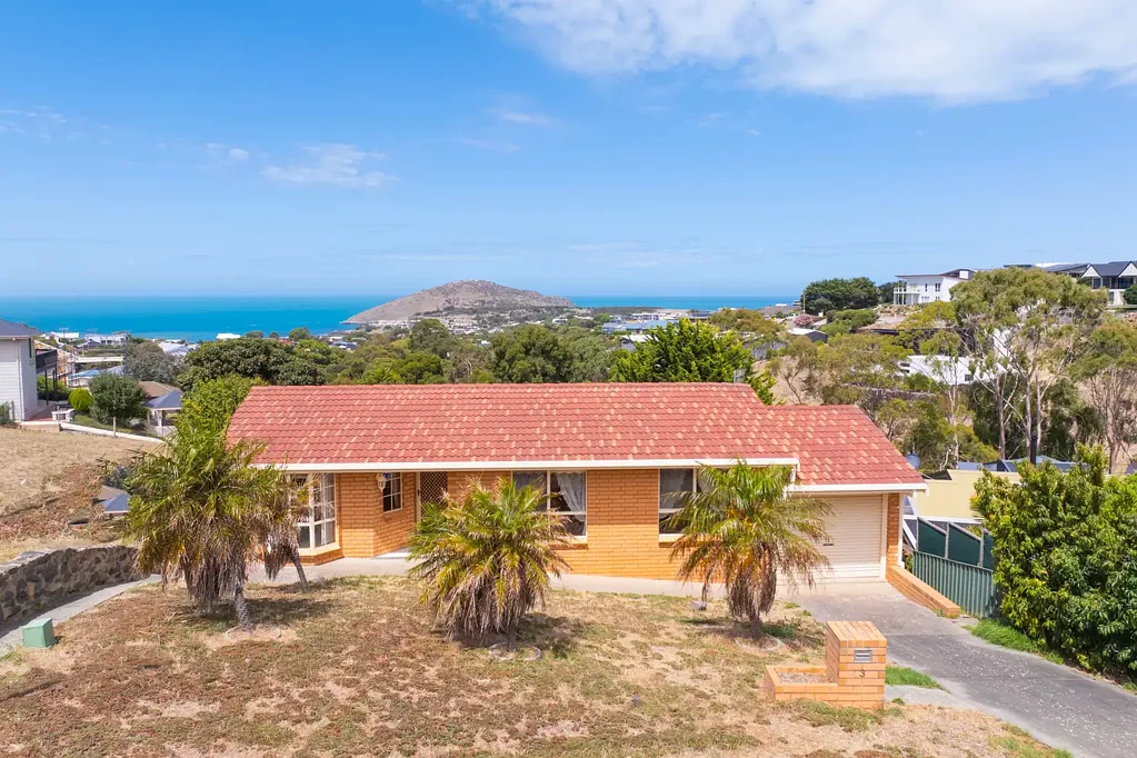 3 Buffalo Court, Encounter Bay, SA 5211