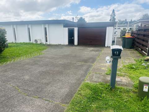 Rosehill 5房  Prime Location Huge potential