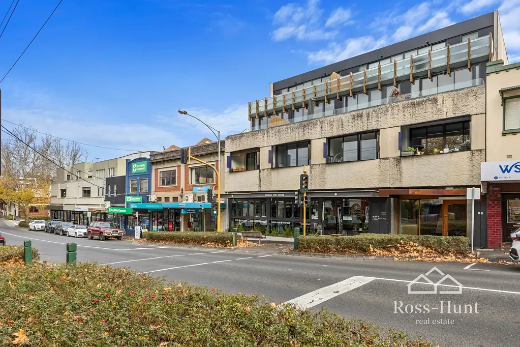 Surrey Hills 2 Bedroom Modern Elegance in the Heart of Union Road Village