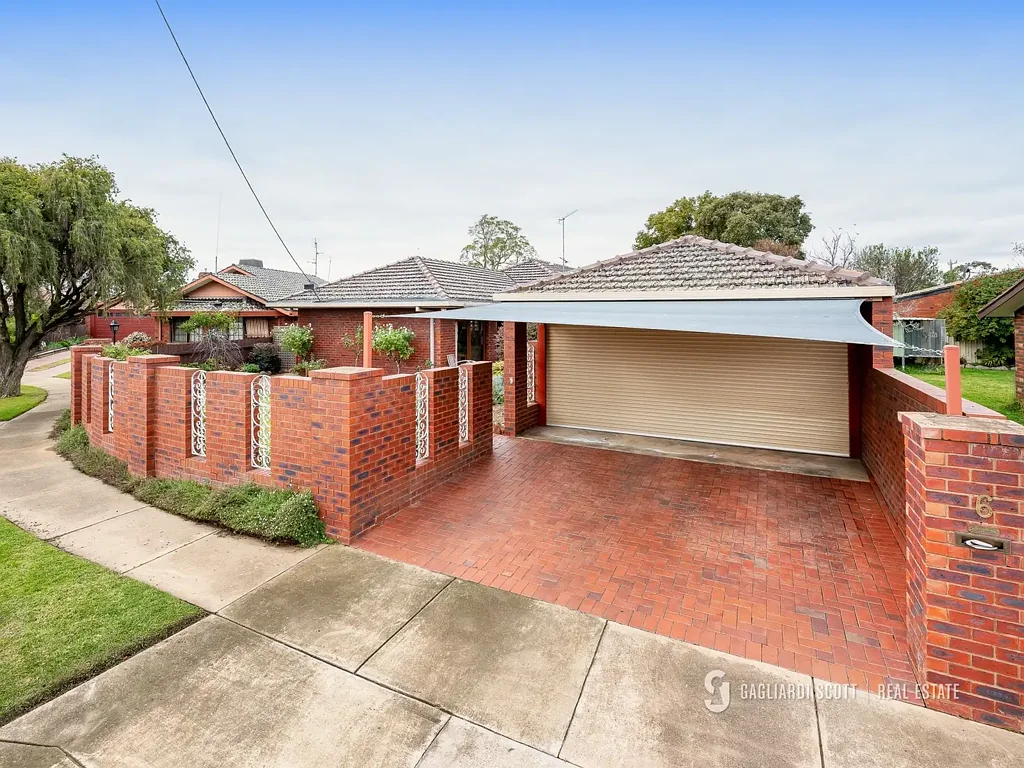 Shepparton 3房  A Masterpiece of Comfort, Character & Convenience