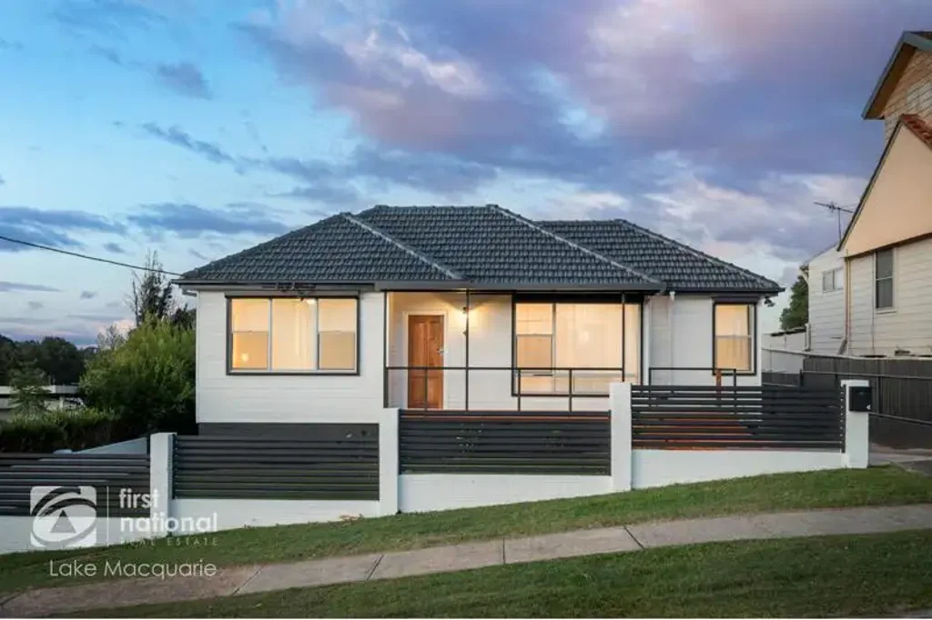 Contemporary Family Living with Solar & Double Garage
