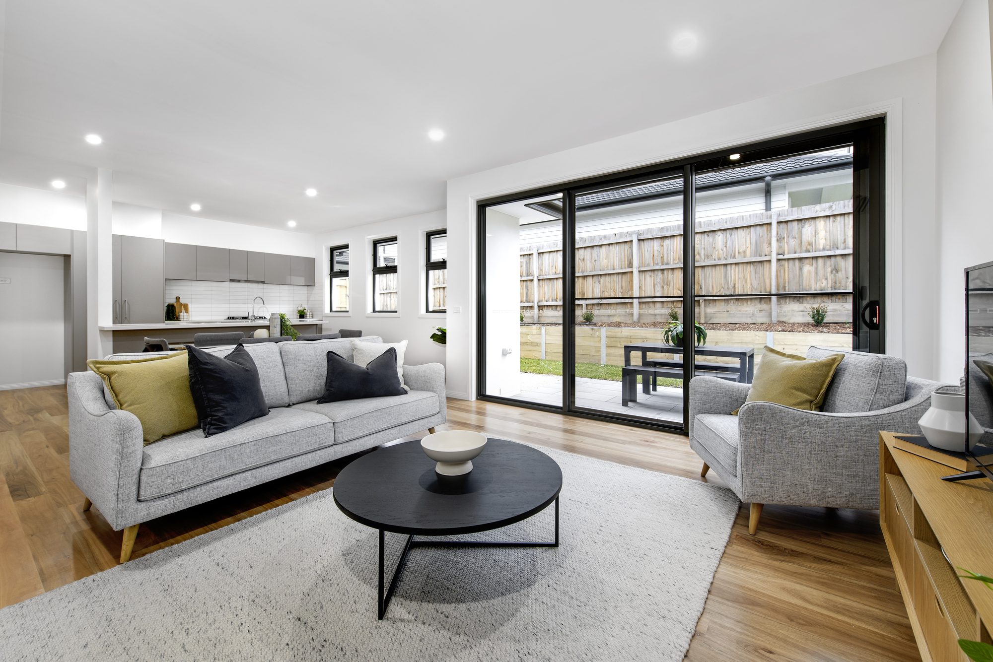 543 CANTERBURY RD, VERMONT VIC 3133, 0 habitaciones, 0 baños, Townhouse