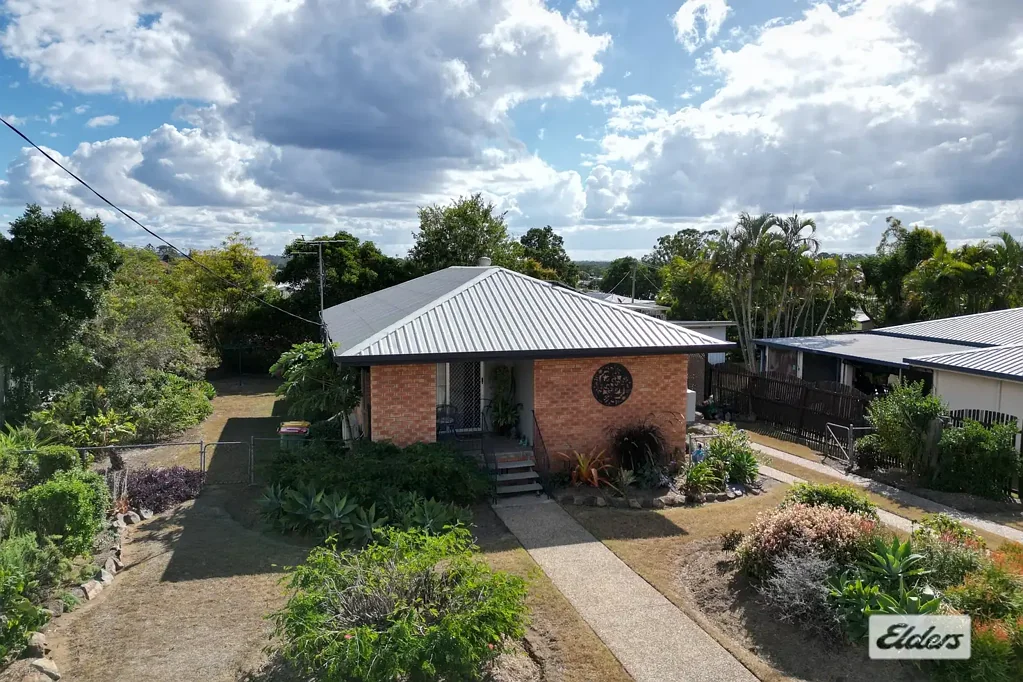 Laidley 3房 820m²无洪水地块 温馨三卧砖房 易打理花园 全混凝土娱乐区 太阳能降费 First Home Buyer's Special - Great Value Brick Home