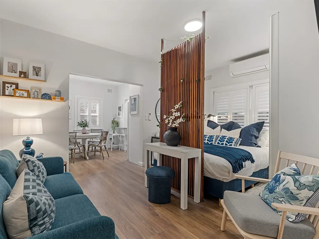 North Sydney Fully Renovated North-East Facing Hotel-Style Studio | Turnkey & Everything Included