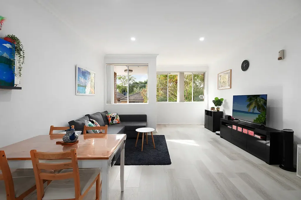 Bexley 2Zimmer Contemporary Light-Filled Villa Placed a Stroll to Village Life