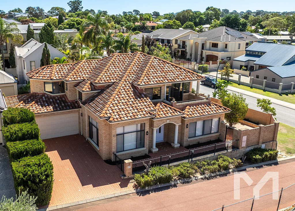 1/56-58 Swan Road, Attadale, WA 6156