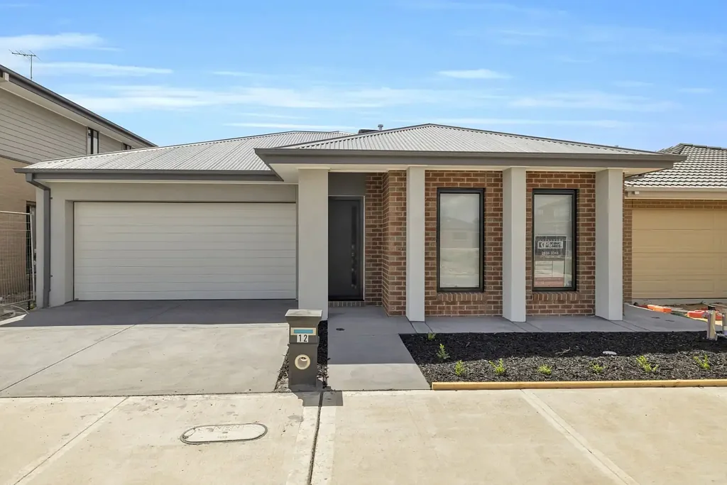 BEAUTIFUL HOUSE FOR RENT