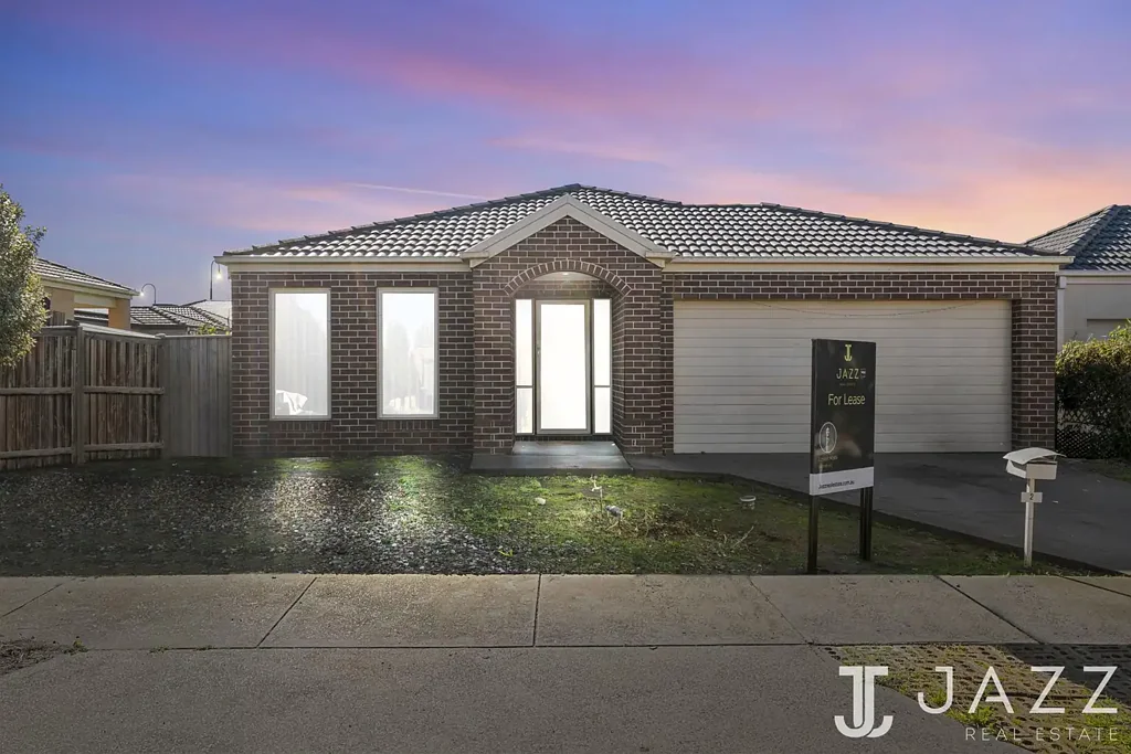 Spacious Family Home And Convenience!!!