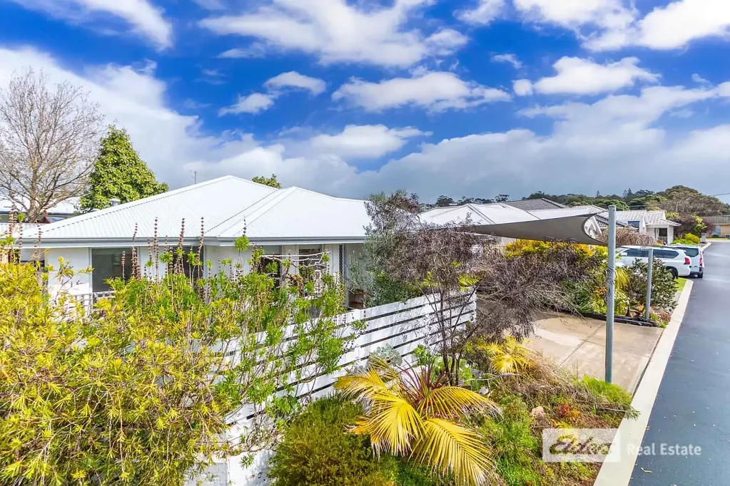 4/50 Lion Street, Centennial Park, WA 6330