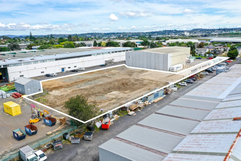 Mangere Bridge Prime Industrial Yard Opportunity – 3,778m² Secure Site