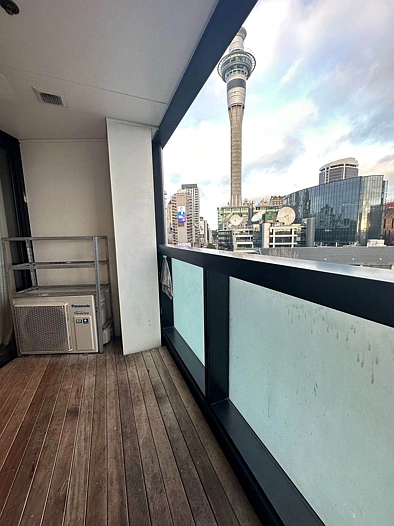 2 bedroom apartment under Skytower