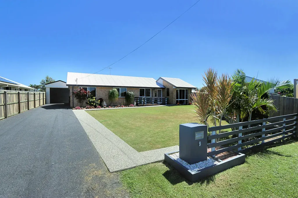 Charming 3-Bedroom Home in Innes Park