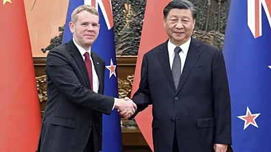 转变立场！总理Hipkins再谈中新关系，重申对华友好政策！
