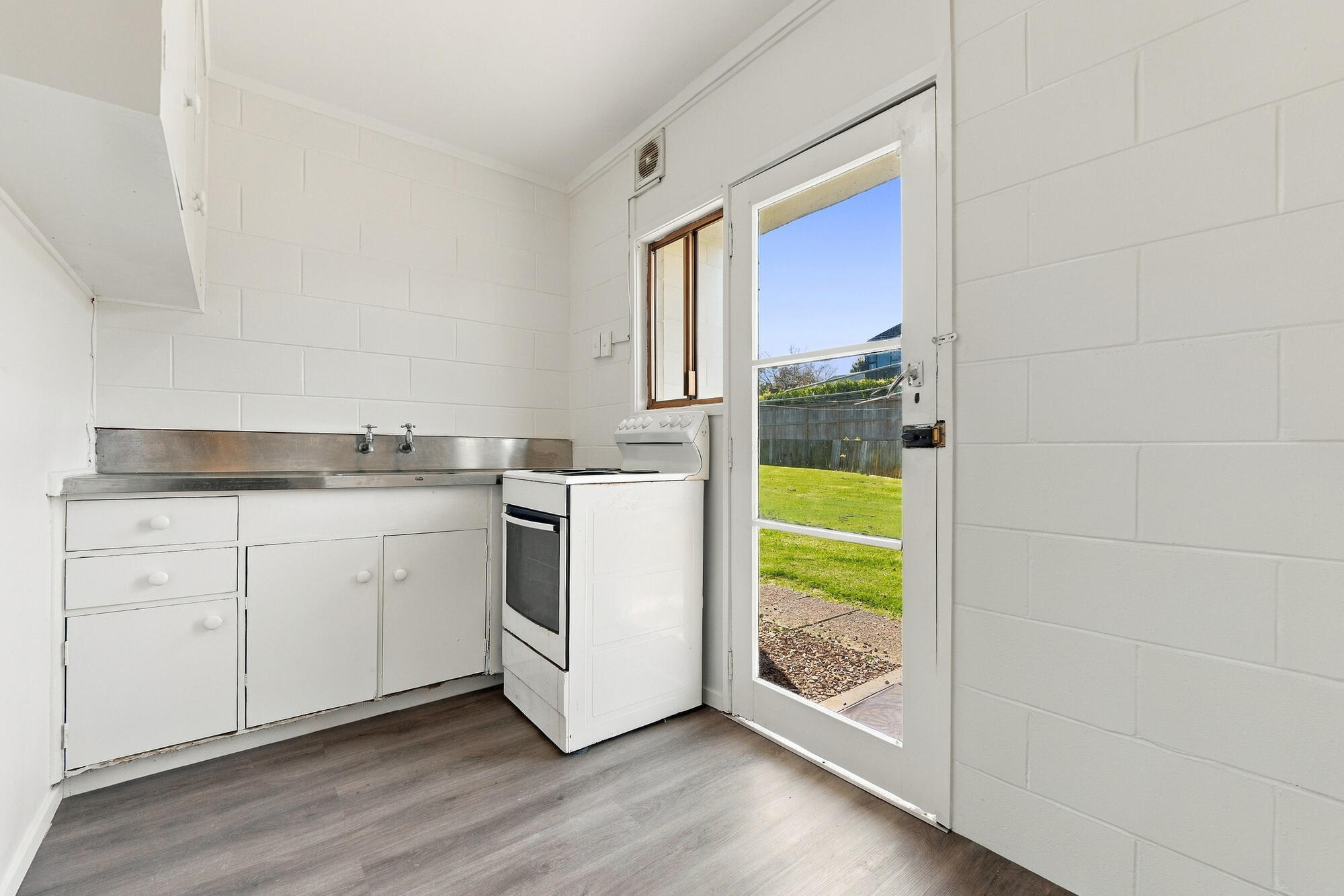 1/27 St Georges Road, Avondale, photo 4
