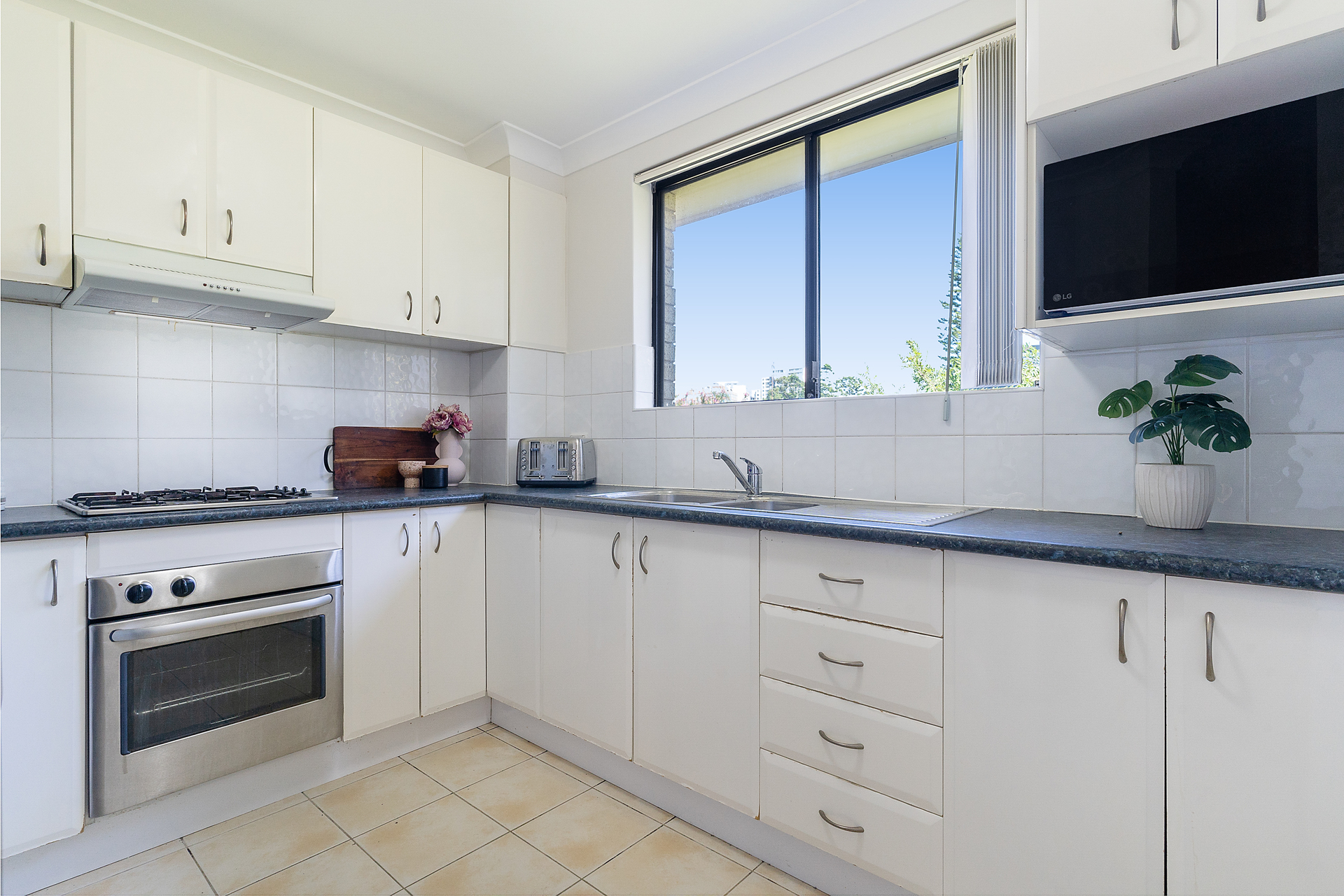 UNIT 8 1-3 ST GEORGES PDE, HURSTVILLE NSW 2220, 0 Bedrooms, 0 Bathrooms, Unit