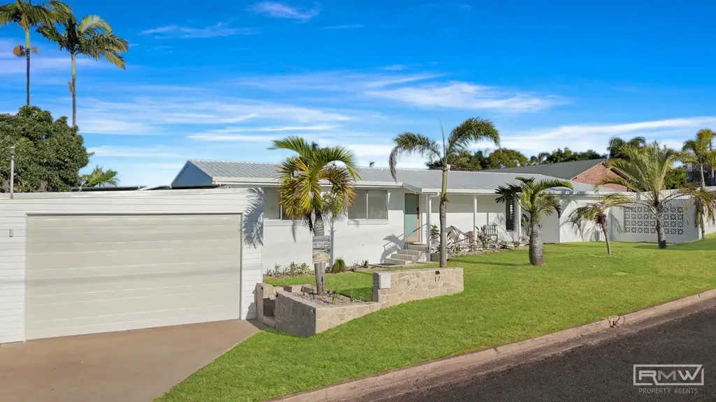 17 Marina Avenue, Taranganba, QLD 4703