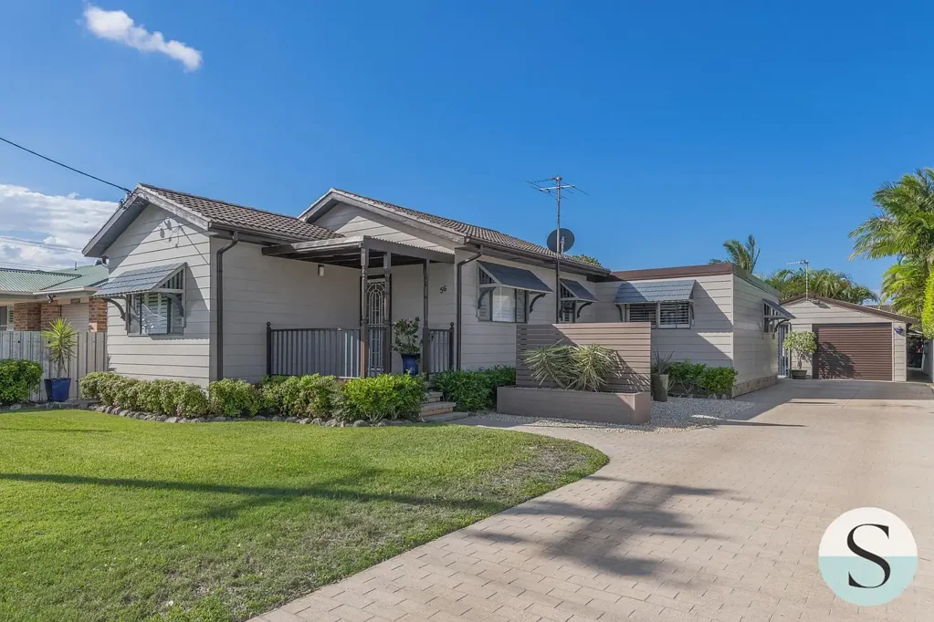 Blacksmiths 3બેડરૂમ Lakeside Living, Endless Entertaining & A Self-Contained Studio with Options