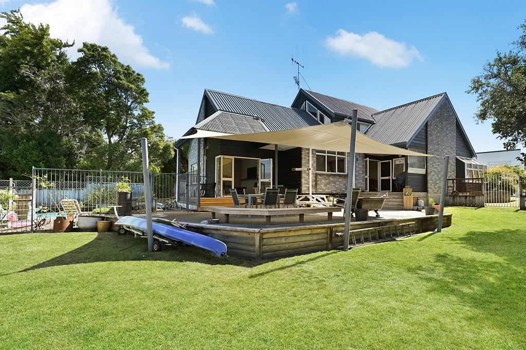 15 Willowfield Place, Pukete, Hamilton, Waikato
