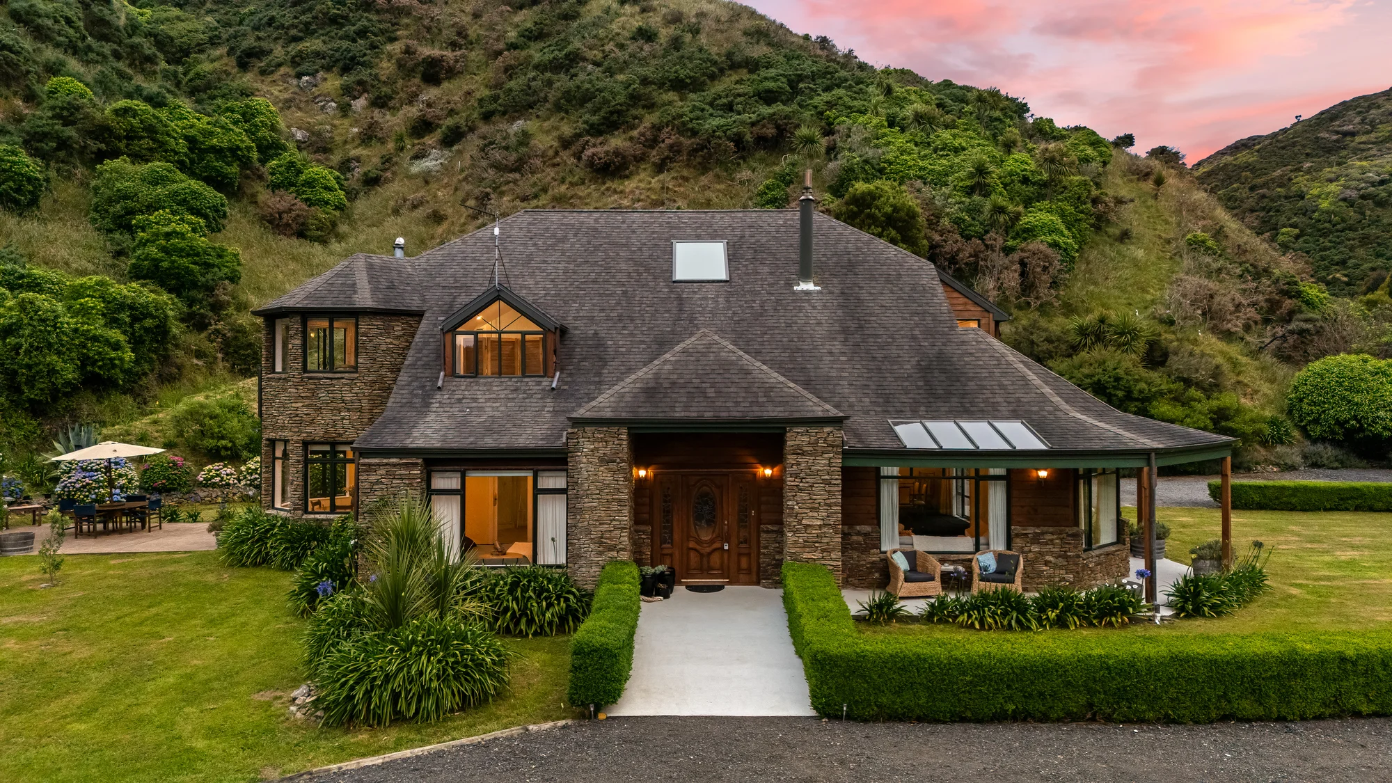 Makara 6બેડરૂમ COUNTRY CALM WITH ROOM TO GROW – LAST CHANCE!