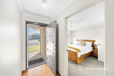 10 Denebola Drive, Australind, WA 6233, 3 slaapkamers, 2 badkamers, House