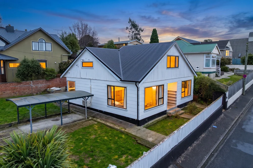 Mornington 4Phòng ngủ Space & Flexibility in Sought-After Mornington