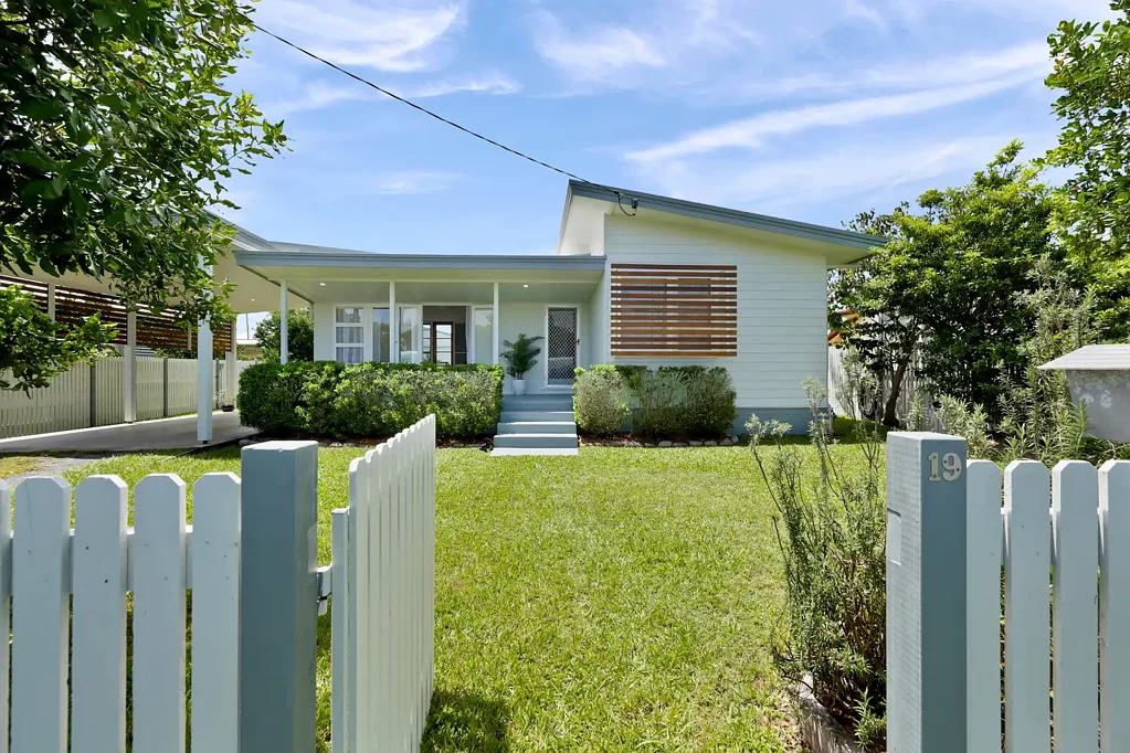 19 Atkinson Street, East Mackay, QLD 4740
