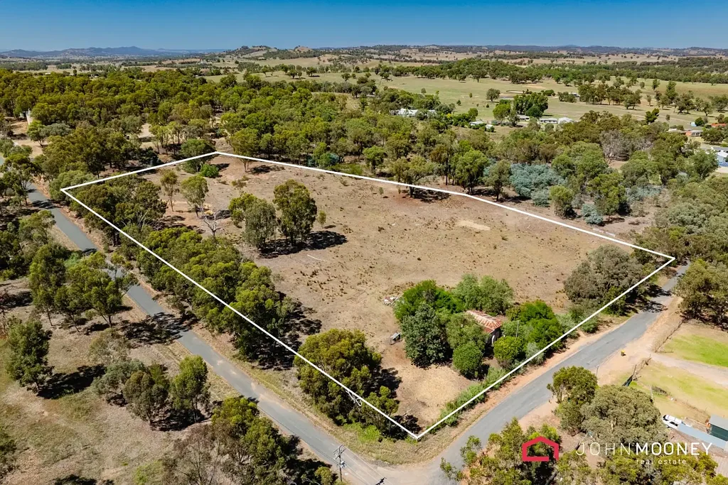 Tarcutta  Fantastic Opportunity!