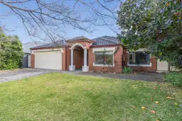 45 Barbarigo Bend, Aveley