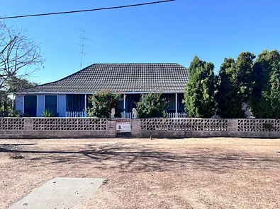 Beverley 3Habitaciones Charming Old‑Fashioned Home With Exceptional Space and Potential