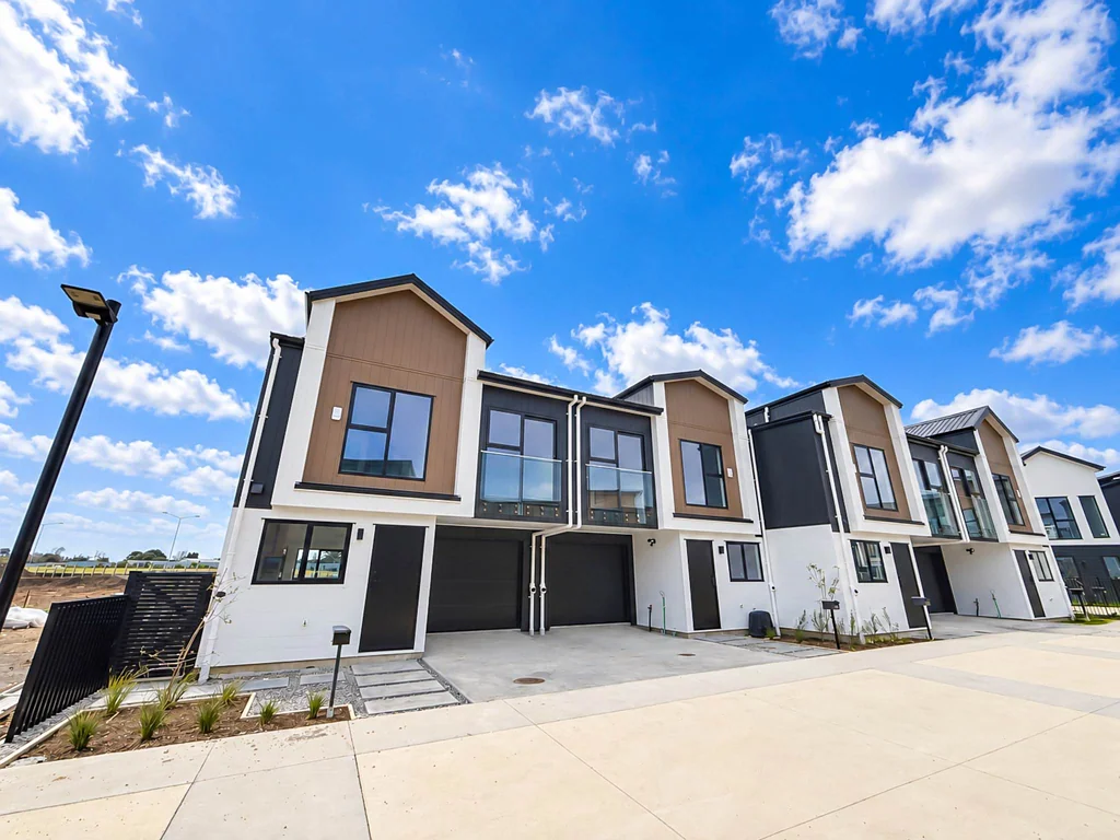 Rosehill 3chambre 3BR + Study + 1 Garage + 1 Park – Quality New Home