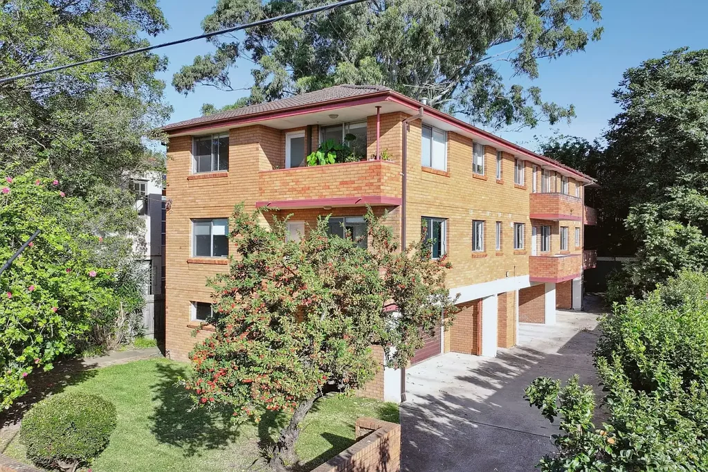 2/15 Nowranie Street, Summer Hill, NSW 2130