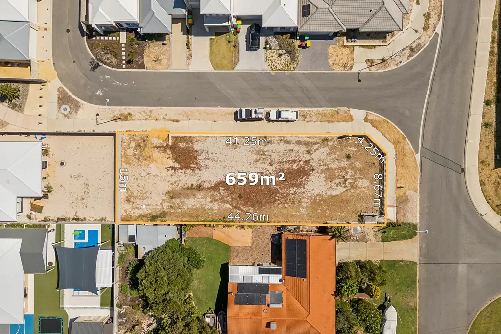 25 Callawa Street, Golden Bay, WA 6174