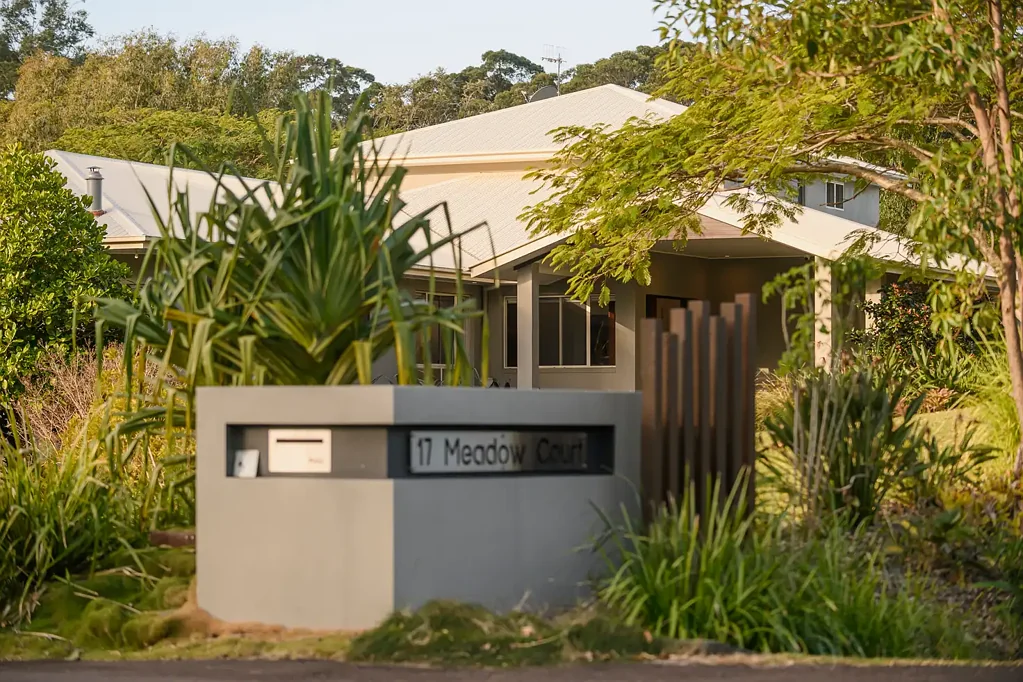 Doonan 7कमरा Grand Hinterland Estate Offering Space, Serenity & Multi-Generational Living