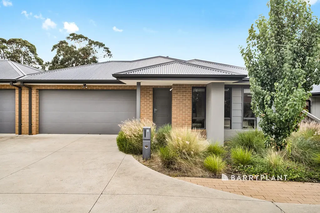5 Statesman Close, Beaconsfield, VIC 3807