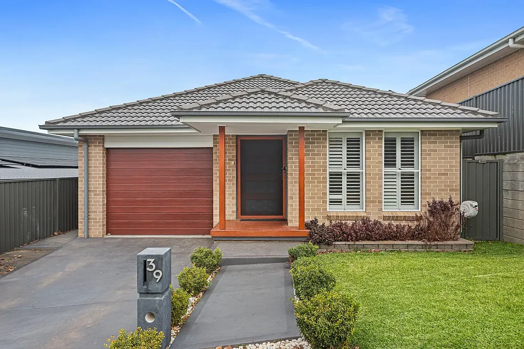 39 Butterfactory Drive, Calderwood, NSW 2527